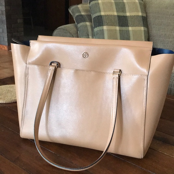 Tory Burch handbag - Picture 1 of 7